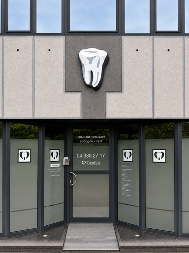 🦷 Dentiste ou stagiaire dentiste recherché(e) – Rejoignez notre cabinet pluridisciplinaire à Esneux