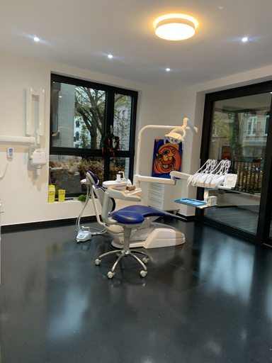 Cabinet a Ixelles cherche un/une hygiéniste dentaire