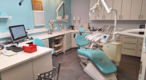 CHERCHE DENTISTE GENERALISTE