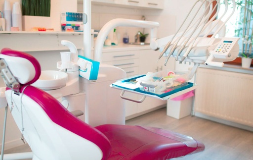 Clinique dentaire BRUXELLES recherche dentiste