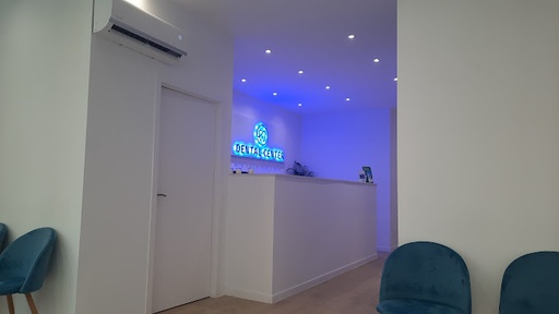 Cabinet dentaire moderne situé au centre de Charleroi recherche orthodontiste