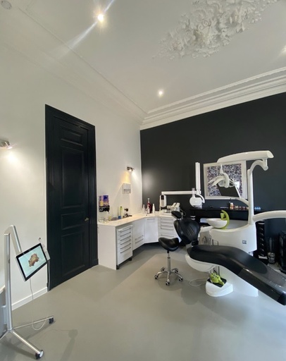 Nous recherchons dentiste stagiaire et/ou dentiste généraliste 