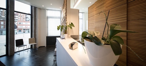 Clinique dentaire pluridisciplinaire recherche Pédodontiste