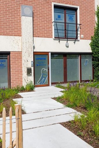 dentiste 2 jours/semaine 