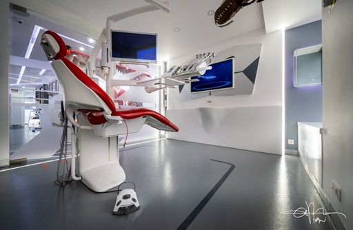 Cabinet dentaire ultramoderne, full équipée pour Omni et toute spécialité, disponibilité immédiatement, full patientèle 