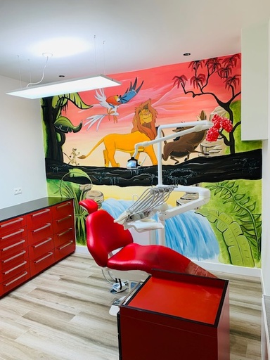 CABINET DENTAIRE CHERCHE SPECIALISTE