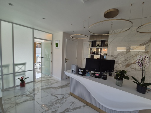 Cabinet à Laeken recherche implantologue