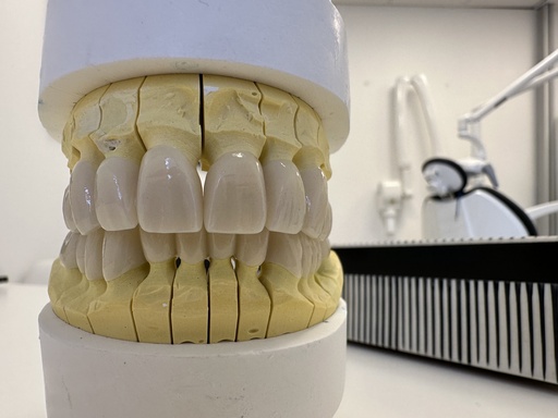 Dentiste cherche emploi